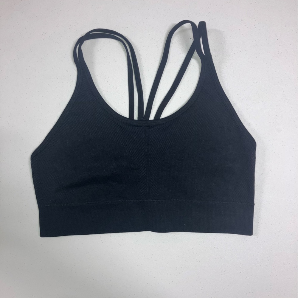 L | Black Strappy Sports Bra